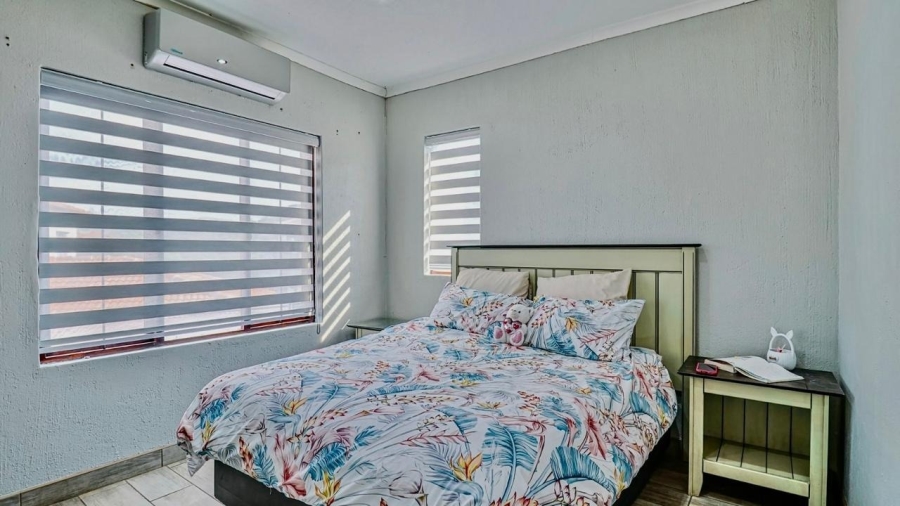 To Let 3 Bedroom Property for Rent in Cashan North West